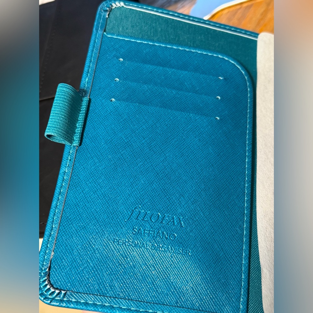 filoFAX Saffiano Personal Organizer Teal - Picture 3 of 10